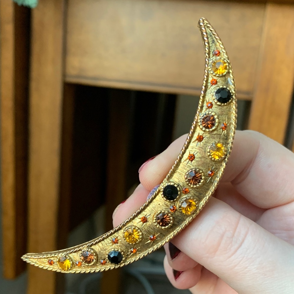 Vintage crescent moon rhinestone brooch pin, gold-tone